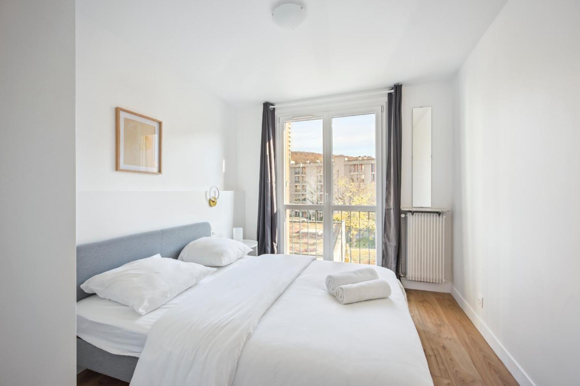 Apartamento Chic Apart With Parking Chaville Exterior foto